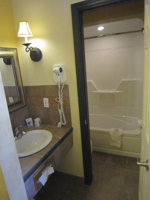 Best Northern Motel And Restaurant ワワ 部屋 写真